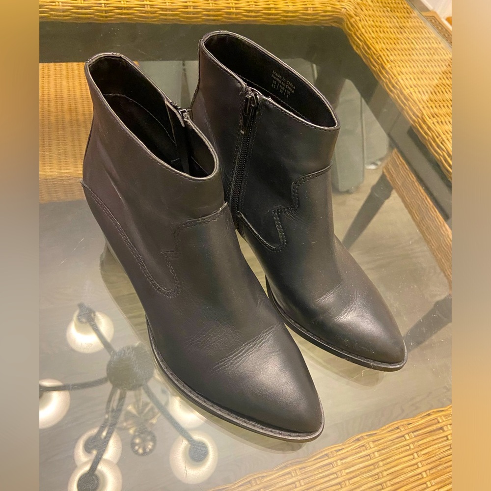 Aldo ankle Boot NWOT